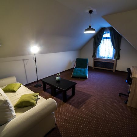 Hotel Arena Târgu-Mureş Esterno foto