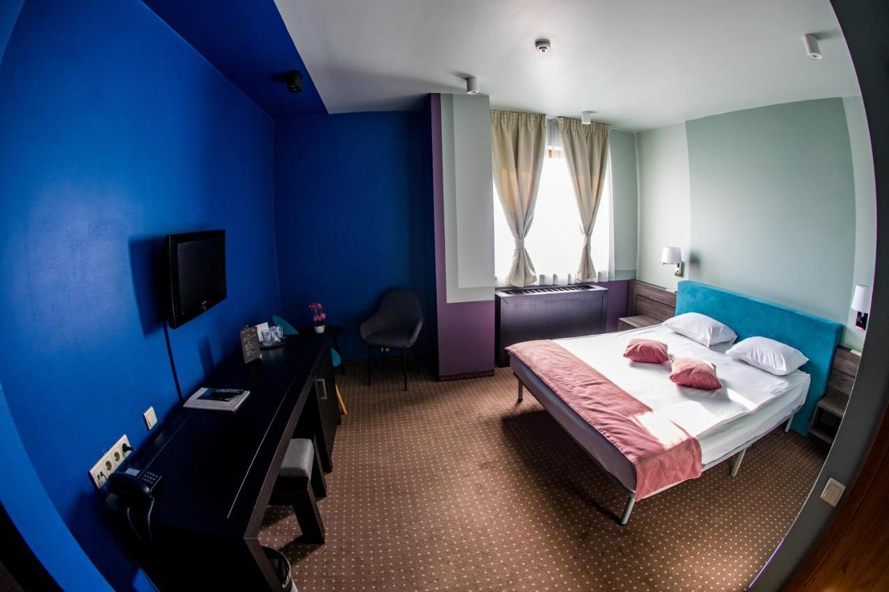 Hotel Arena Târgu-Mureş Esterno foto