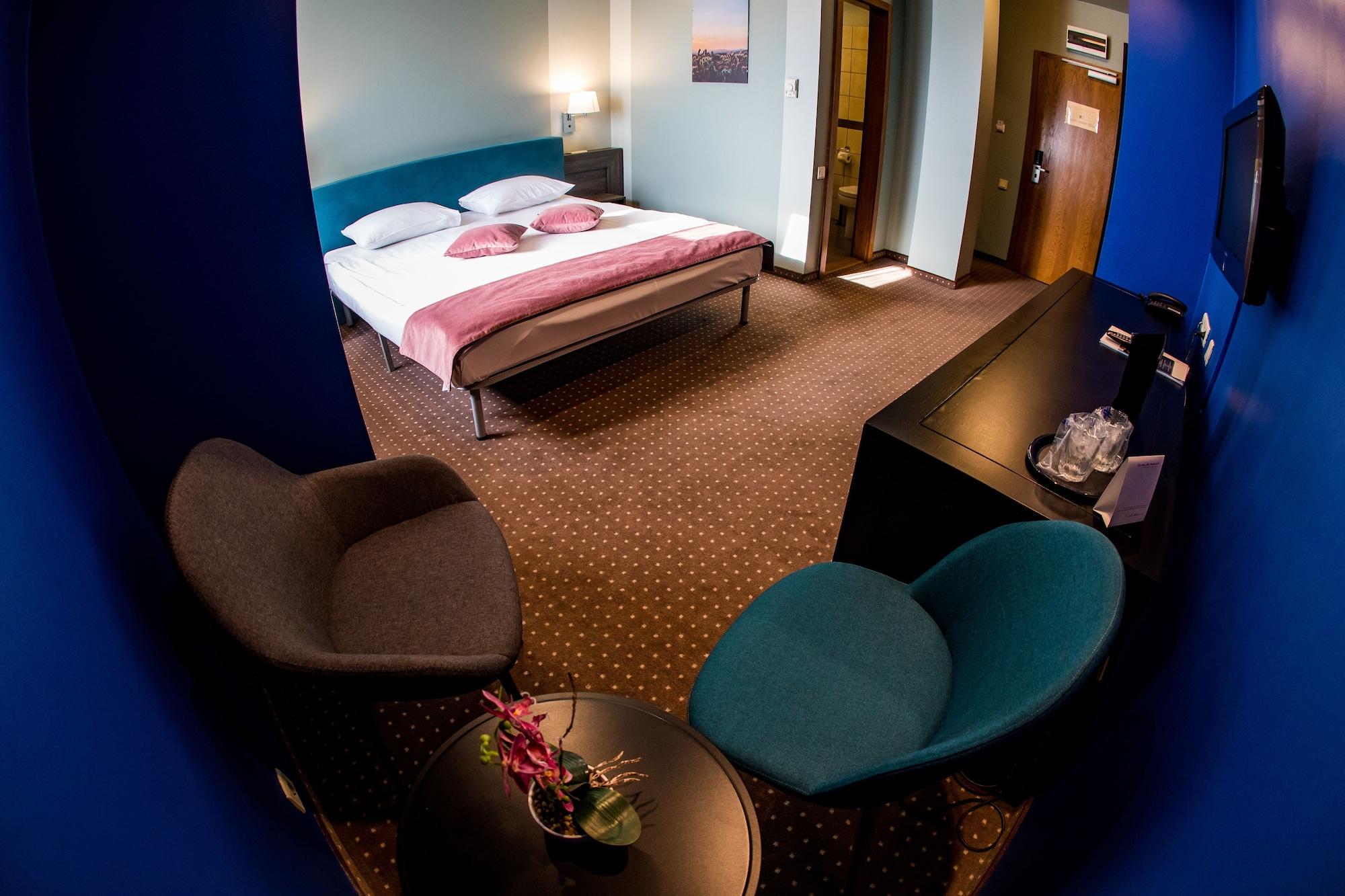 Hotel Arena Târgu-Mureş Esterno foto