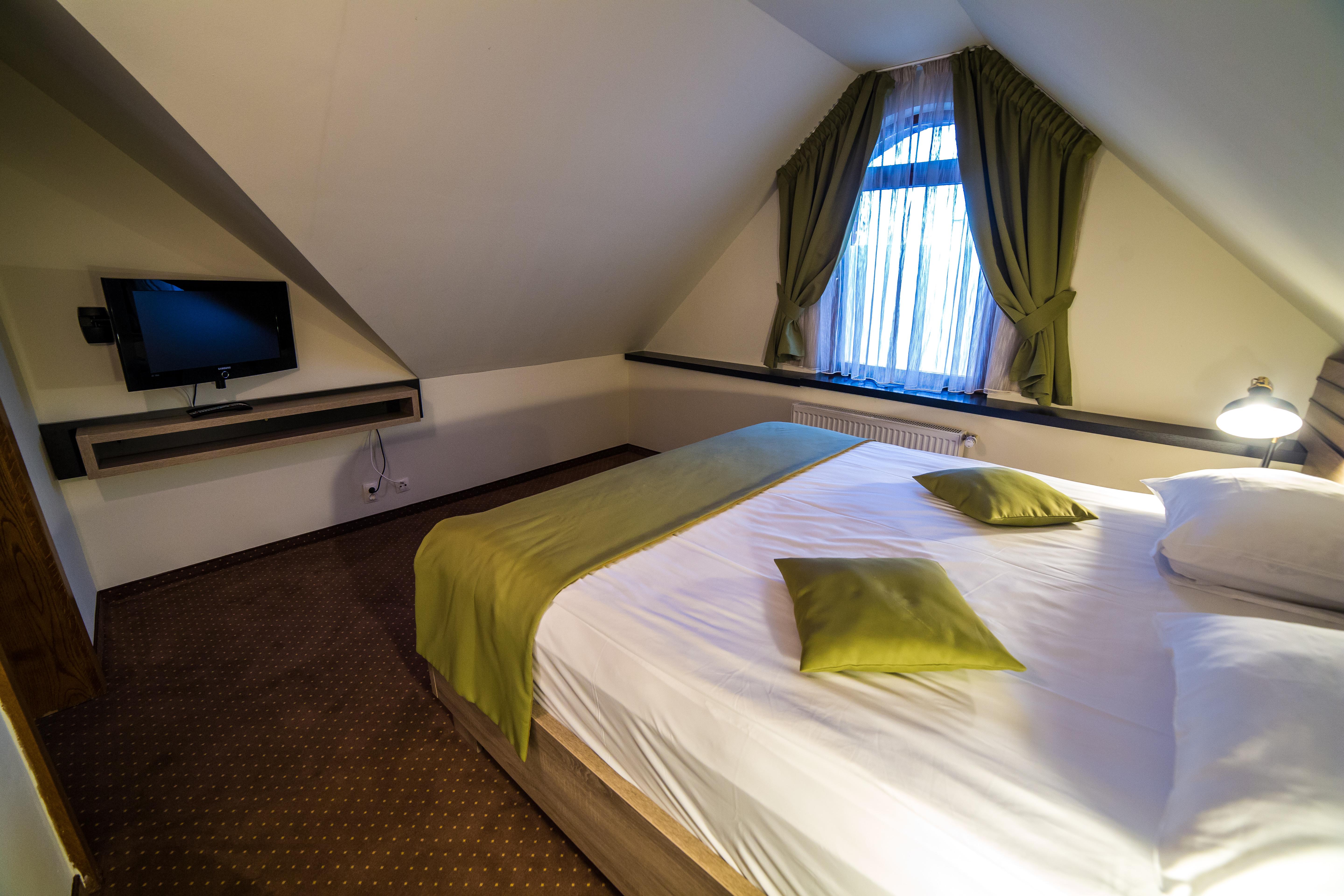 Hotel Arena Târgu-Mureş Esterno foto